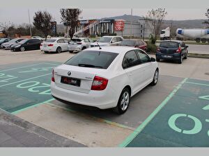 2016 Dizel Otomatik Skoda Rapid Beyaz Asal
