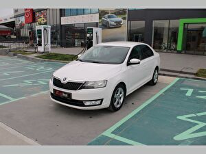 Skoda Rapid Sedan Sedan 1.4 TDI GreenTec Ambition DSG