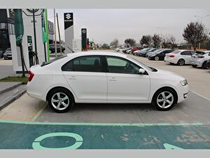 2016 Dizel Otomatik Skoda Rapid Beyaz Asal