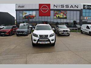 2021 Dizel Otomatik Nissan Navara Beyaz Asal