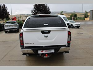 2021 Dizel Otomatik Nissan Navara Beyaz Asal