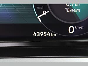 2021 Hybrid Otomatik Volkswagen Golf Beyaz Asal