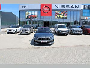 2024 MHEV Otomatik Skoda Superb Siyah Asal