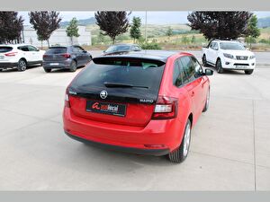 2016 Dizel Otomatik Skoda Rapid Kırmızı Asal