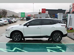 2023 MHEV Otomatik Nissan Qashqai Beyaz Asal