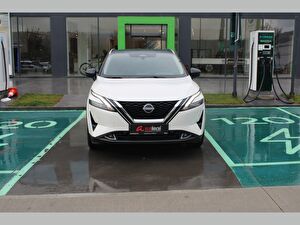2023 MHEV Otomatik Nissan Qashqai Beyaz Asal