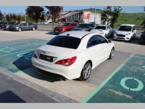 2013 Benzin Otomatik Mercedes-Benz CLA Beyaz Asal