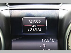 2013 Benzin Otomatik Mercedes-Benz CLA Beyaz Asal