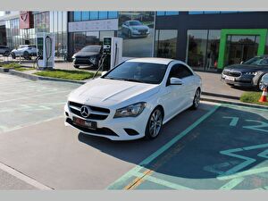 Mercedes-Benz CLA Coupe 200 Urban Otomatik