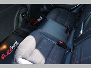 2013 Benzin Otomatik Mercedes-Benz CLA Beyaz Asal