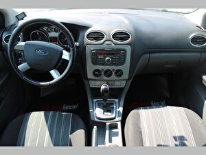 2011 Benzin Otomatik Ford Focus Siyah Asal