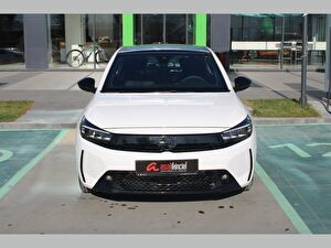 2024 Benzin Otomatik Opel Corsa Beyaz Asal