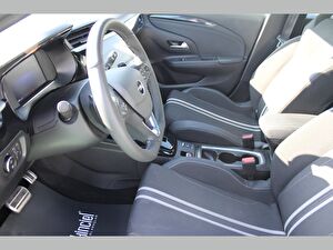 2024 Benzin Otomatik Opel Corsa Beyaz Asal