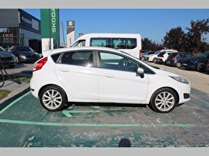 2016 Benzin Otomatik Ford Fiesta Beyaz Asal
