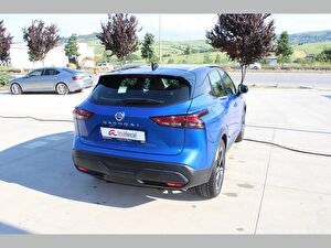 2022 MHEV Otomatik Nissan Qashqai Mavi Asal