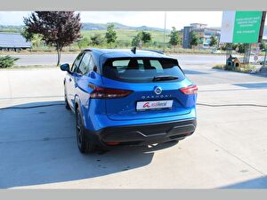 2022 MHEV Otomatik Nissan Qashqai Mavi Asal