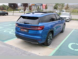 2025 MHEV Otomatik Skoda Kodiaq Mavi Asal