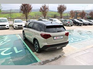2025 Benzin Otomatik Suzuki Vitara Kahverengi Asal