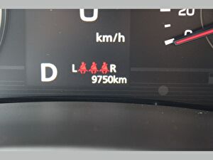 2025 Benzin Otomatik Suzuki Swift Kırmızı Asal