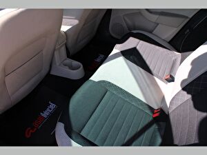 2017 Benzin + LPG Otomatik Skoda Rapid Kırmızı Asal