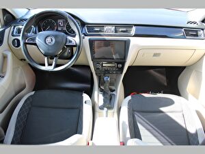 2017 Benzin + LPG Otomatik Skoda Rapid Kırmızı Asal
