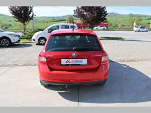 2017 Benzin + LPG Otomatik Skoda Rapid Kırmızı Asal