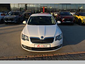 2015 Dizel Otomatik Skoda Superb Beyaz Asal Otomotiv San. Tic. A.Ş.