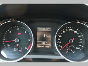 2015 Dizel Otomatik Volkswagen Jetta Beyaz Asal