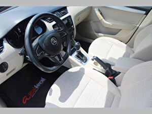 2017 Benzin Otomatik Skoda Octavia Beyaz Asal