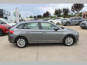 2023 Benzin Otomatik Skoda Scala Gri Asal