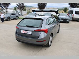 2023 Benzin Otomatik Skoda Scala Gri Asal