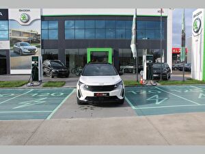 2023 Dizel Otomatik Peugeot 5008 Beyaz Asal