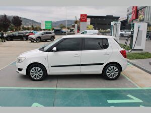 2012 Benzin Manuel Skoda Fabia Beyaz Asal