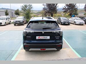 2023 Hybrid Otomatik Suzuki S-Cross Mavi Asal