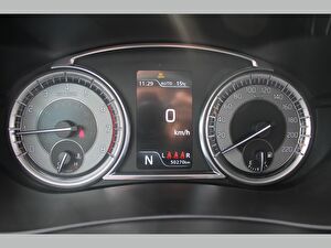 2023 Hybrid Otomatik Suzuki S-Cross Mavi Asal