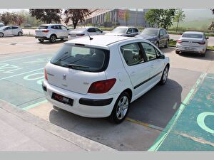 2005 Benzin Otomatik Peugeot 307 Beyaz Asal