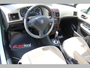 2005 Benzin Otomatik Peugeot 307 Beyaz Asal