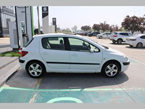 2005 Benzin Otomatik Peugeot 307 Beyaz Asal