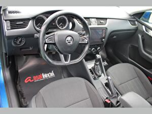 2018 Dizel Otomatik Skoda Octavia Mavi Asal