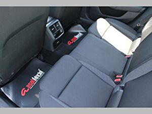 2025 Benzin Otomatik Skoda Octavia Gri Asal