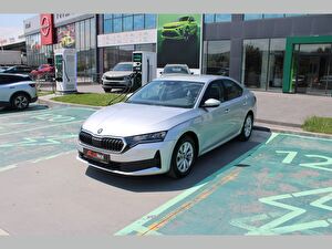 Skoda Octavia Sedan 1.5 TSI Mhev Elite DSG