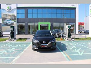 2022 Benzin Otomatik Nissan Qashqai Siyah Asal