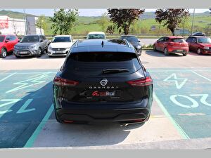 2022 Benzin Otomatik Nissan Qashqai Siyah Asal