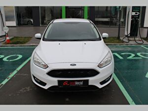 Ford Focus Sedan Sedan 1.6 Ti-VCT Style