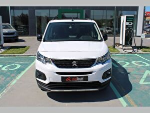 2022 Dizel Manuel Peugeot Rifter Beyaz Asal