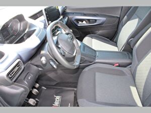 2022 Dizel Manuel Peugeot Rifter Beyaz Asal
