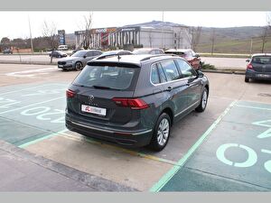 2023 Benzin Otomatik Volkswagen Tiguan Gri Asal