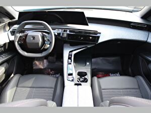 2024 MHEV Otomatik Peugeot 3008 Mavi Asal