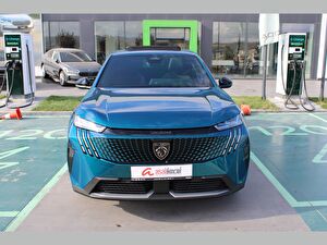 Peugeot 3008 Crossover Crossover 1.2 Hybrid GT eDCS6