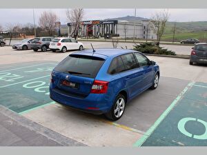 2015 Dizel Otomatik Skoda Rapid Mavi Asal